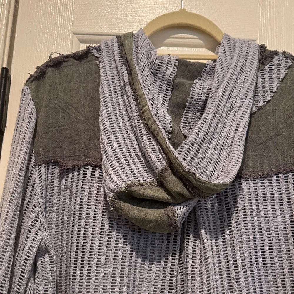 POL women’s Two-Tone crochet like Hooded Utility Jacket in Gray and Olive NWOT - Picture 16 of 16